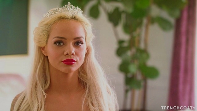 �������� Elsa Jean � ���� ��������� ����-�����, ������� ������ ������������� ����� ������� ����� ������ ����������� ����� 